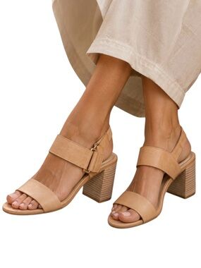 Stuart Weitzman Tan Leather Ankle Strap Sandals Shoes 3in heel block heel